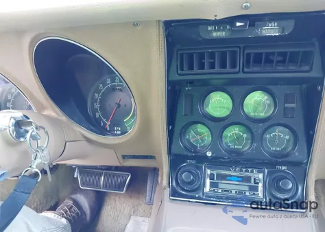 1974 Chevrolet Corvette z USA, uszkodzony, nr VIN 1Z37J4S415346